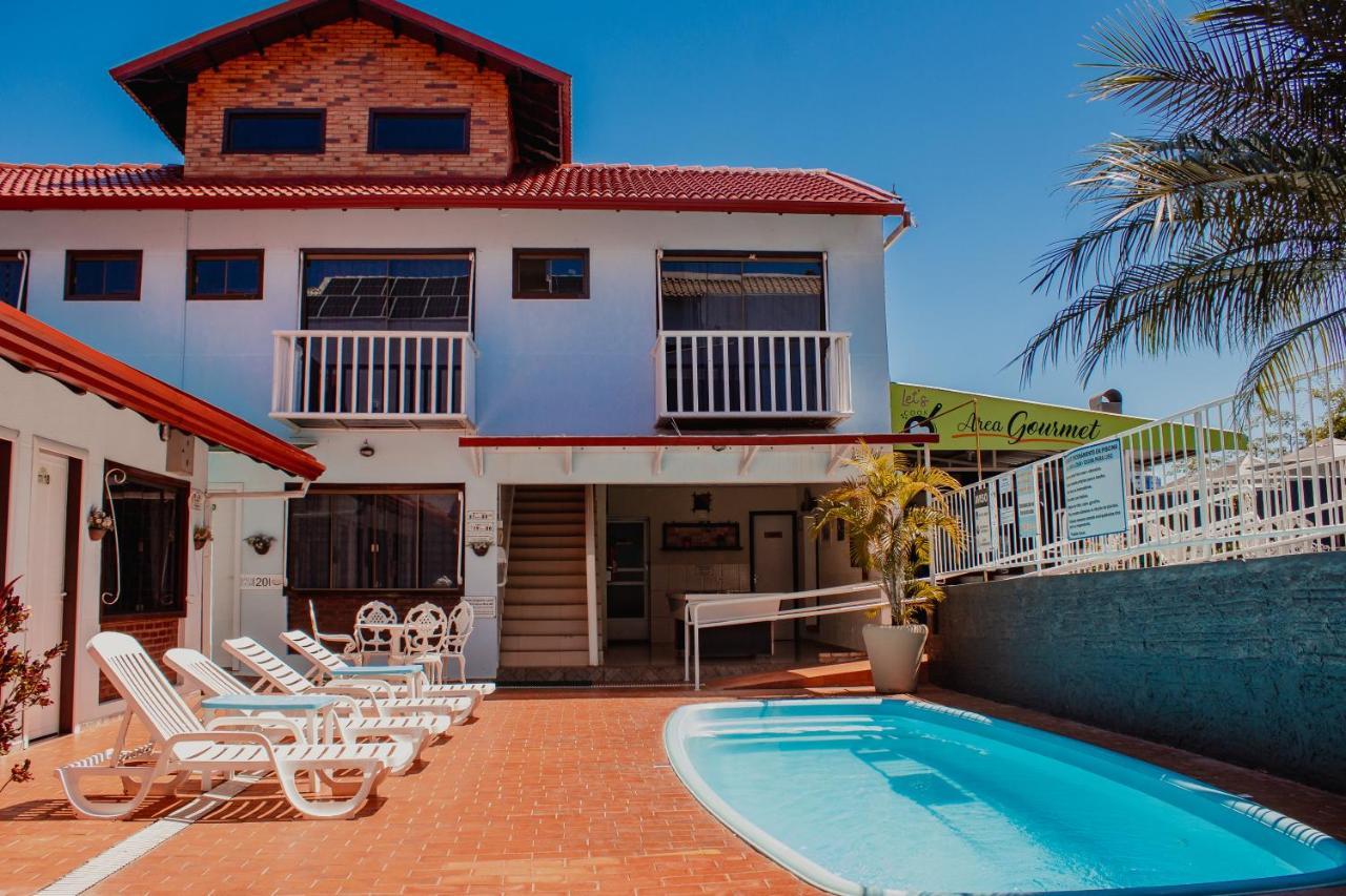 Hotel E Pousada Caroline Foz do Iguaçu Exterior foto